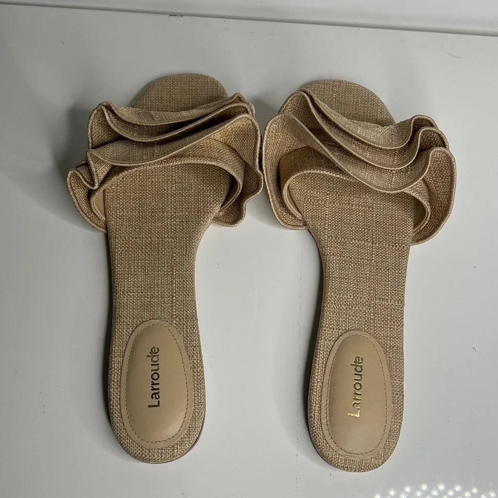 Larroudé Sz 11 Ivy Beige Raffia Ruffle Flat Slip On Sandals - New Unworn